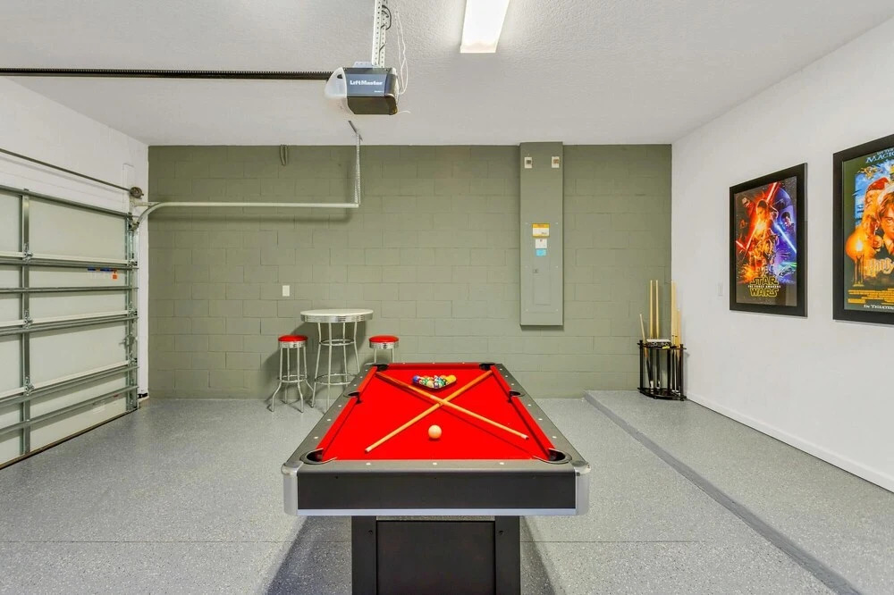 8BR Resort Mansion w Pool Games Room BBQ - photo 14