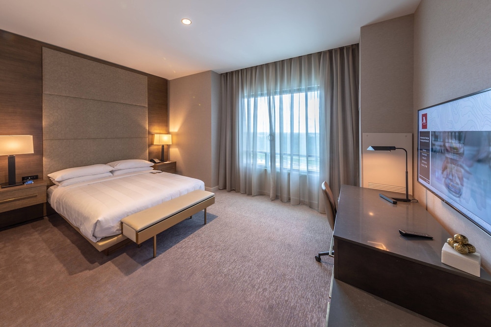 Houston Cityplace Marriott at Springwoods Village - photo 15
