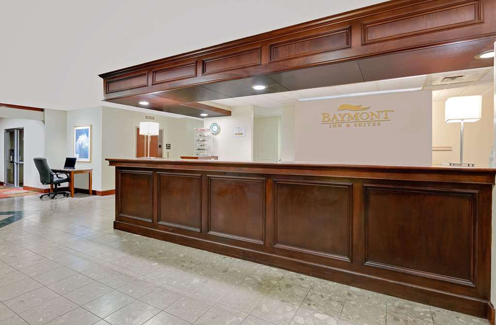 Baymont by Wyndham Keokuk - photo 3