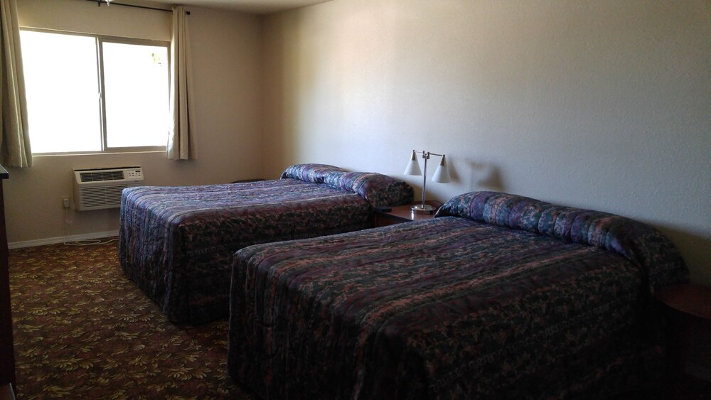 Loyalty Inn Pasco - photo 12
