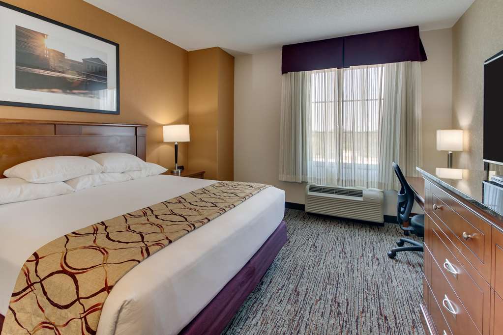 Drury Inn & Suites Meridian - photo 29