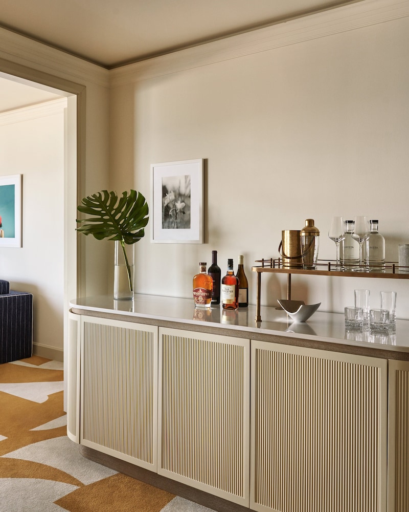 Four Seasons Hotel Miami - photo 11