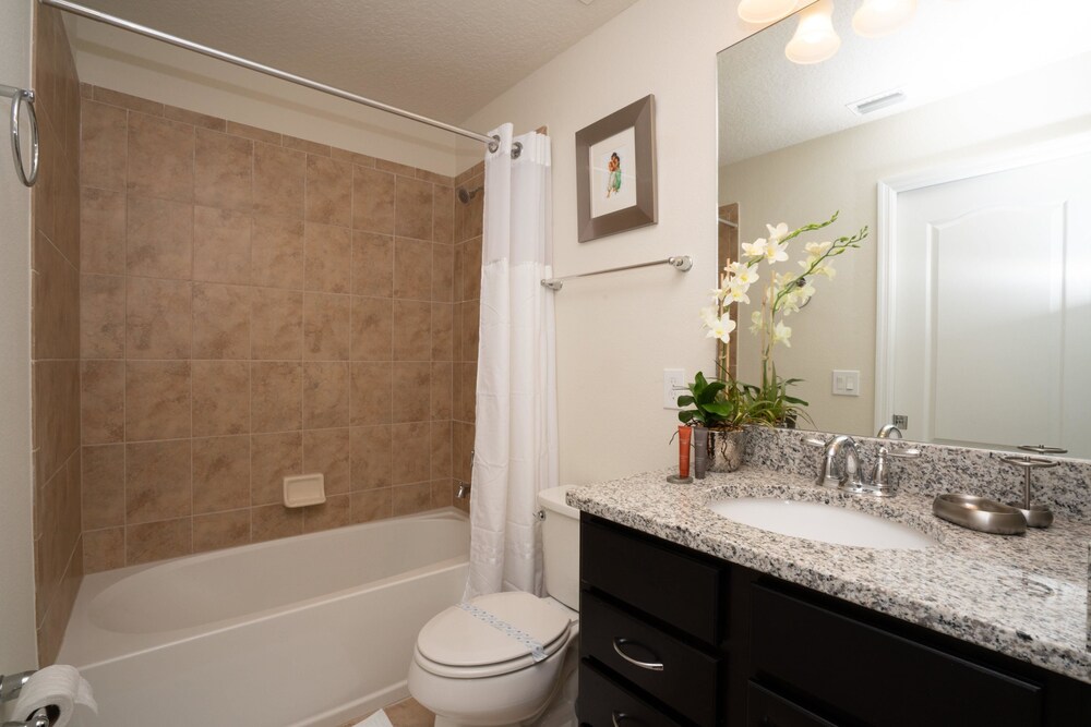 Windsor at Westside 18013 - photo 46