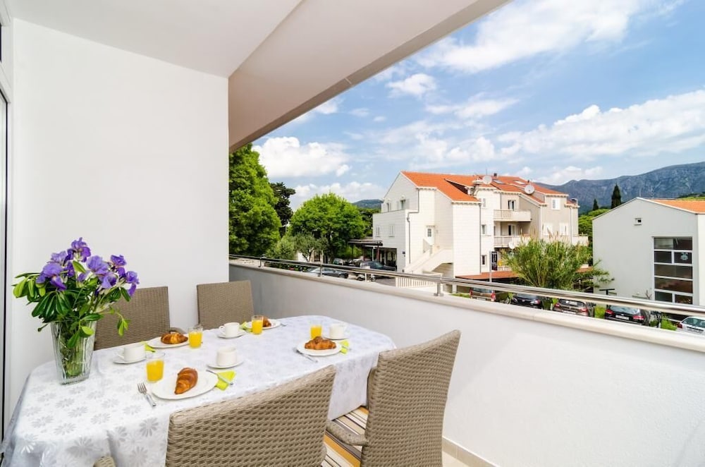 Apartments Eva