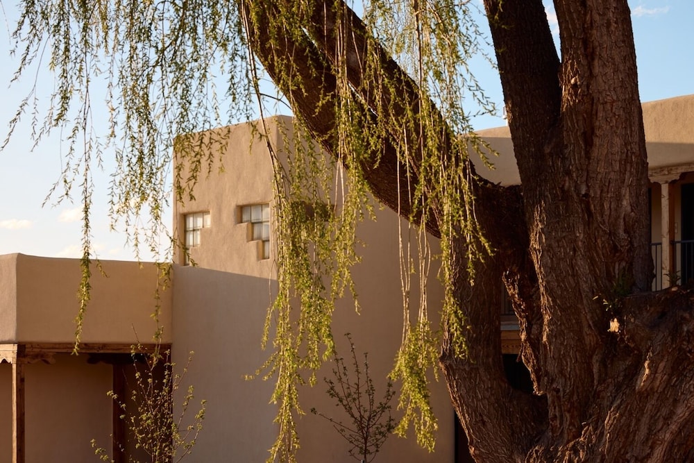 Indian Hills Inn Taos Plaza — Taos