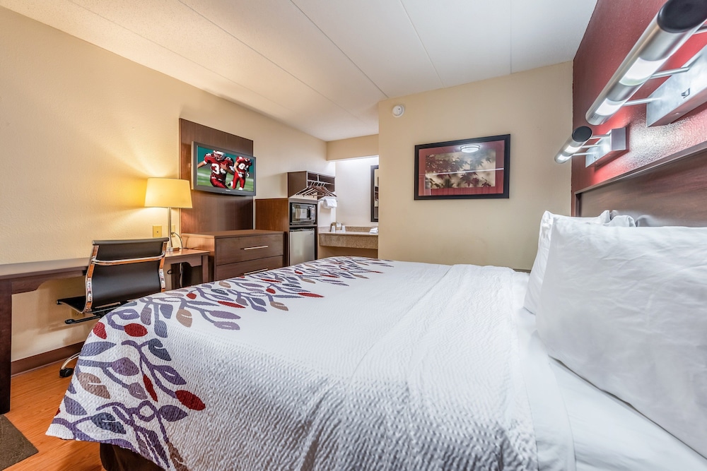 Red Roof Inn Merrillville - photo 20