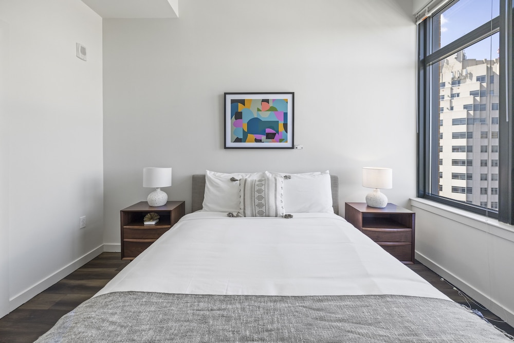 Placemakr Marymount Ballston - photo 22