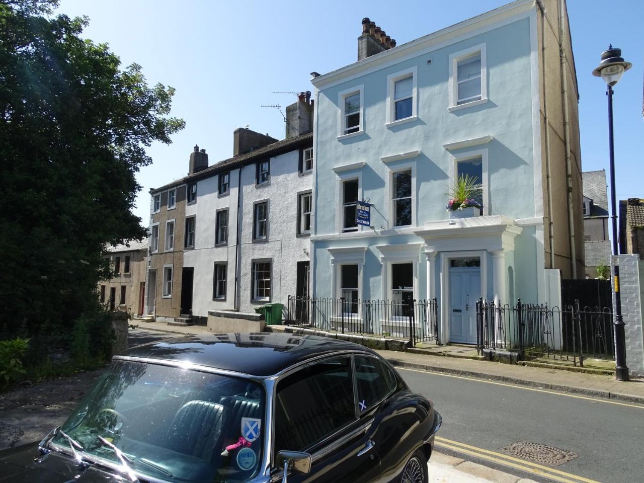Osborne House B&B — 4-Star Luxury Hotel in Workington, United Kingdom