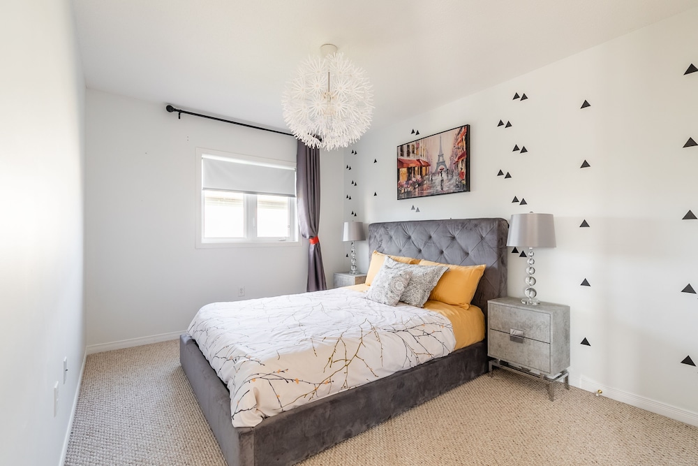 Globalstay. Luxury 3Br Townhomes With Hot Tub Gym Bbq — Hamilton — photo 5