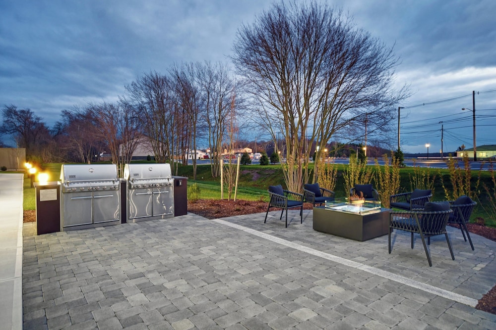 TownePlace Suites by Marriott Westport - photo 39