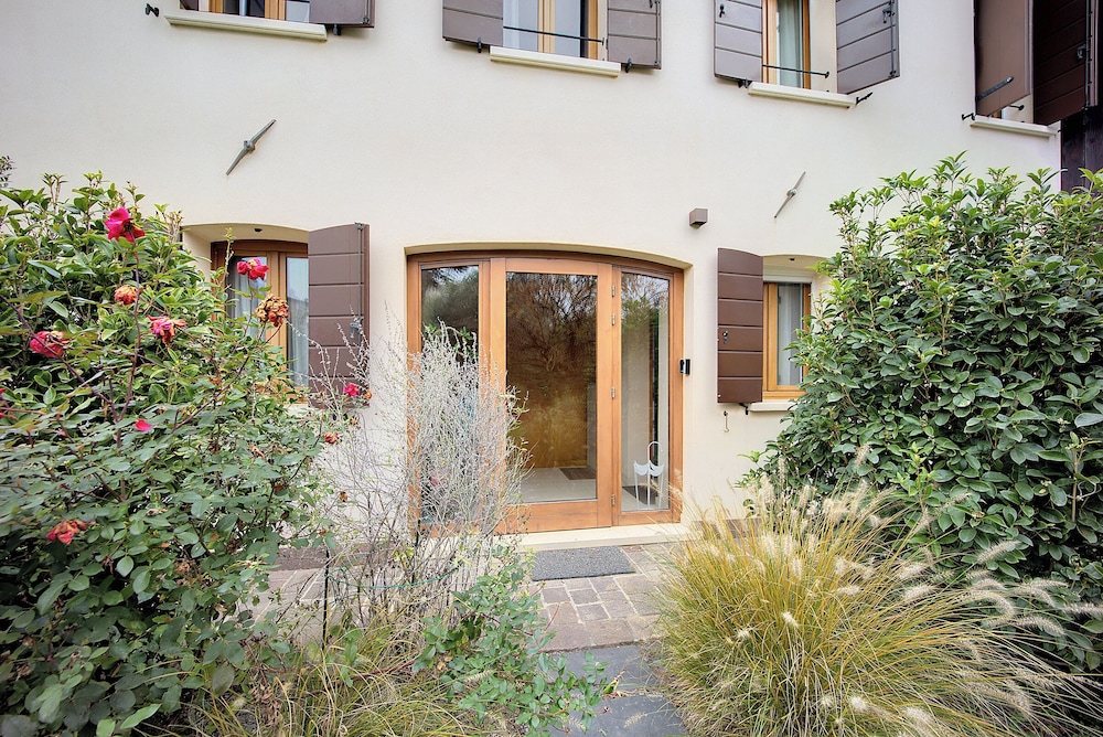 Maison sul Pozzo — 4-Star Luxury Hotel in Mestre, Italy