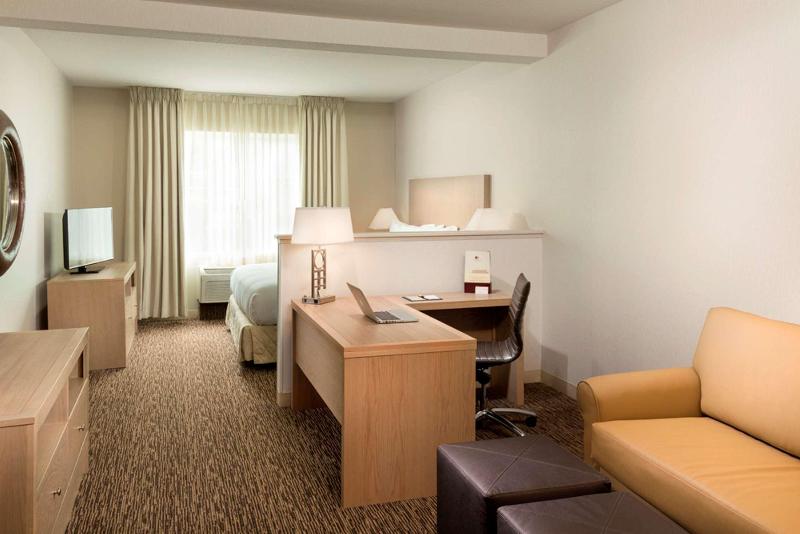 DoubleTree by Hilton Hotel Vancouver - photo 50