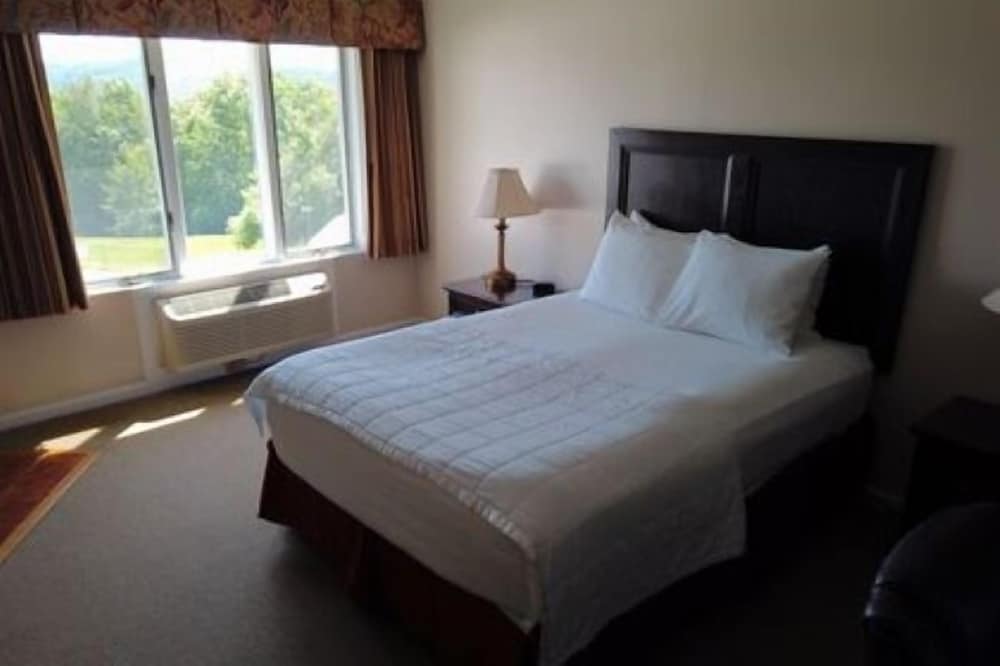 The Lucerne Inn - photo 23
