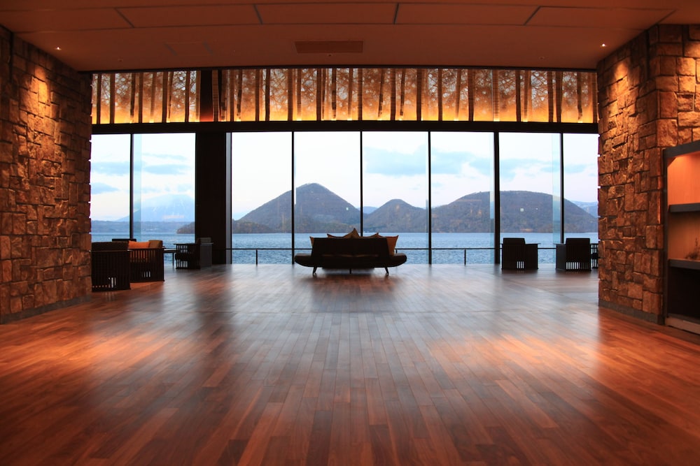 Toya Sun Palace Resort Spa — Noboribetsu