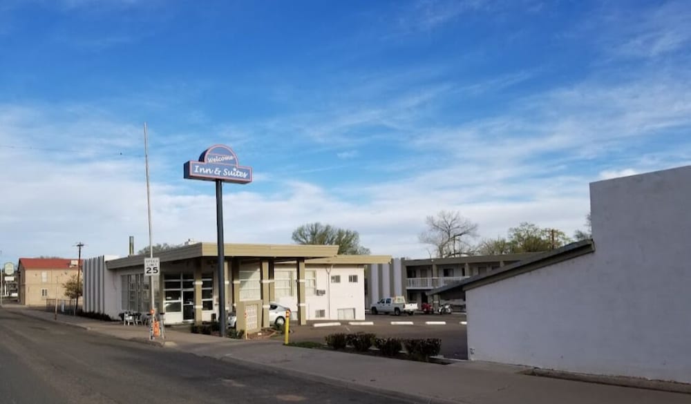 Welcome Inn And Suites pet-friendly hotel Saint Johns