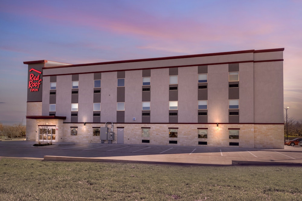 Red Roof Inn Hutchins - photo 28
