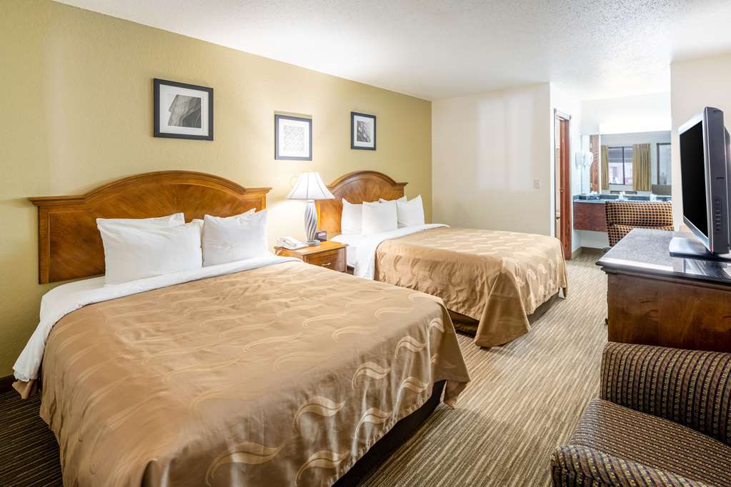 Quality Inn Keystone near Mount Rushmore - photo 25