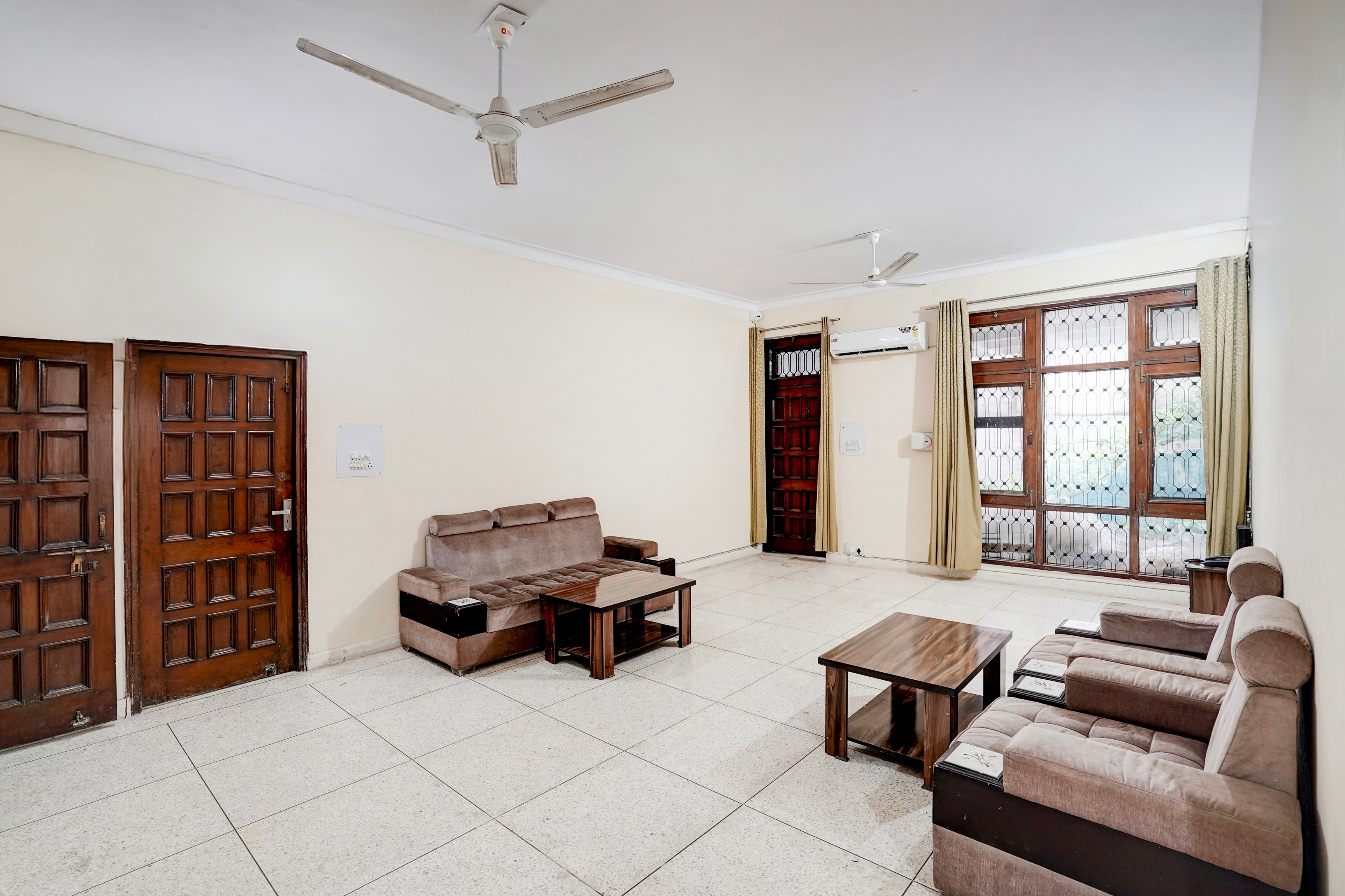 Hotel O Sector 21 Faridabad in Faridabad, India