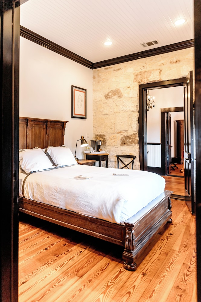 Hotel Giles - photo 23