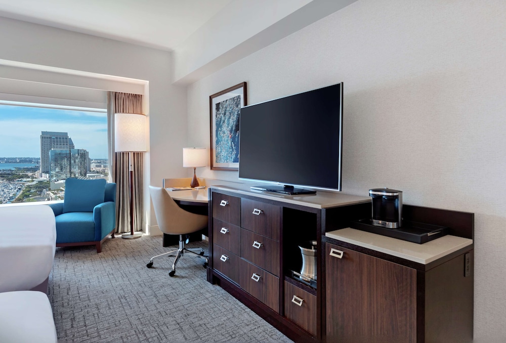 Hilton San Diego Bayfront - photo 35