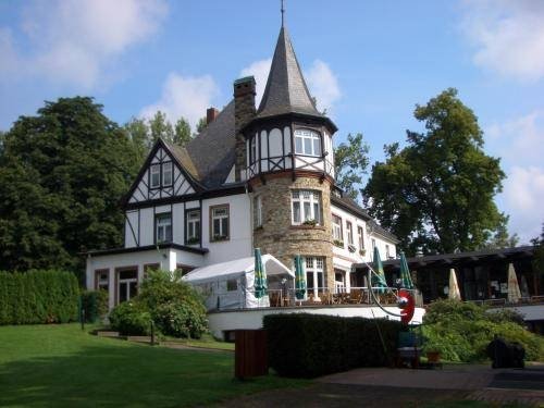 Denzerheide Golfhotel - last minute hotel in Eitelborn