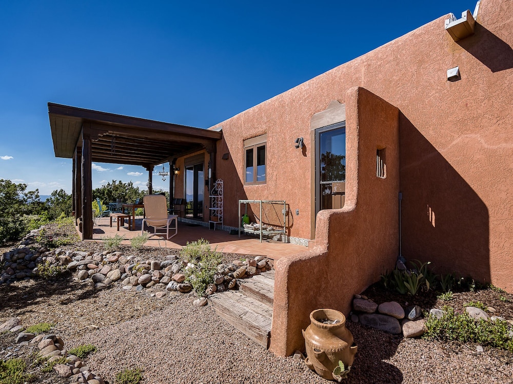 Arroyo’s Edge in Santa Fe, United States