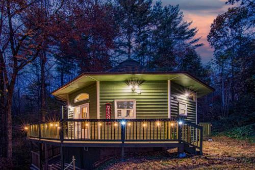 Play Arcade Games Make Firepit Smores Explore Downtown Blue Ridge in Minutes Trails End in Blue Ridge, United States