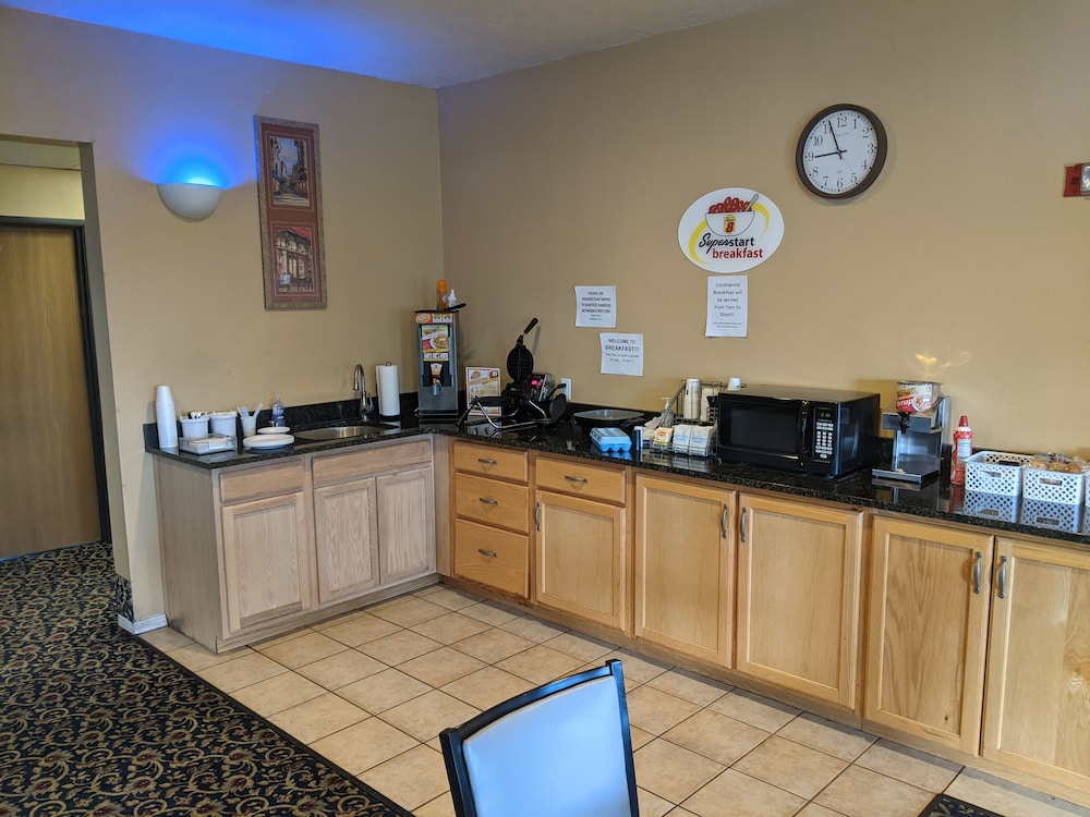 Horizon Hotel - photo 41
