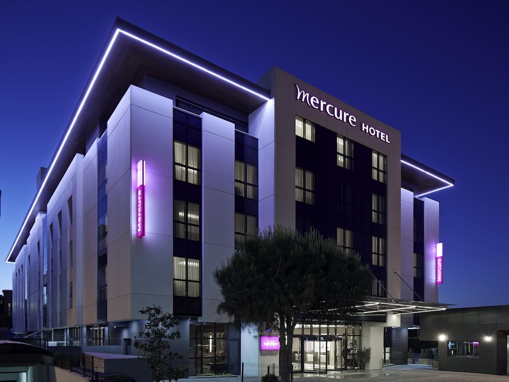 Mercure Istanbul Altunizade — 4-Star Luxury Hotel in Istanbul, Turkey