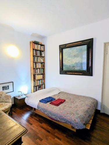 Stanza Privata Con Bagno Nel Centro Di Milano — Milan