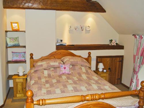 Featherstone Cottage
