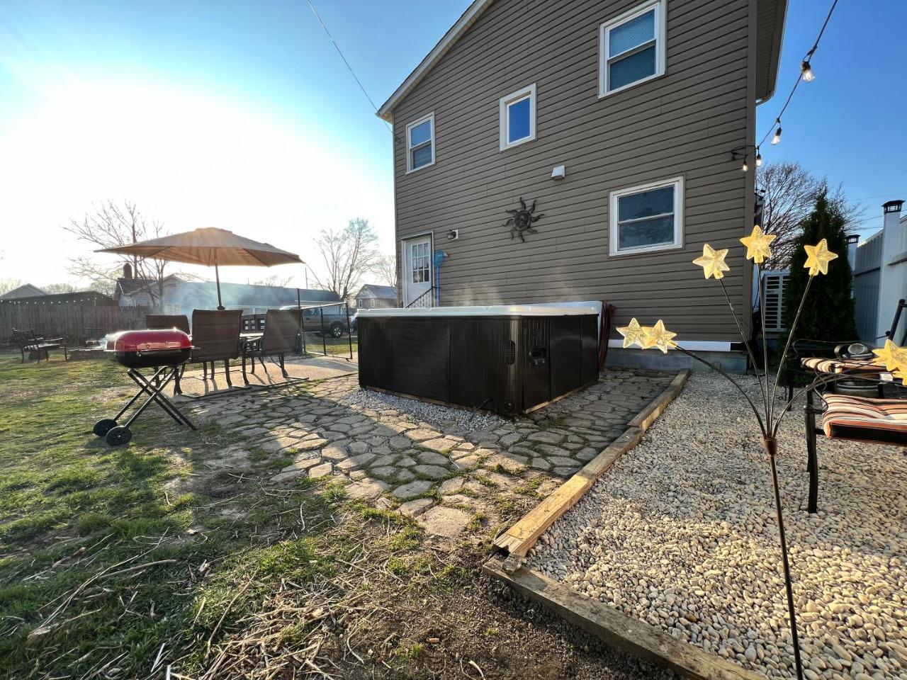 Cottage near Cedar Point and downtown Sandusky — 4-Star Luxury Hotel in Sandusky, United States