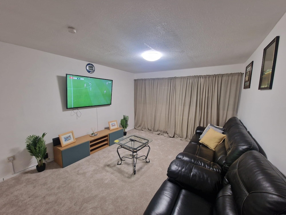 Milton Keynes Modern Retreat in Milton Keynes, United Kingdom