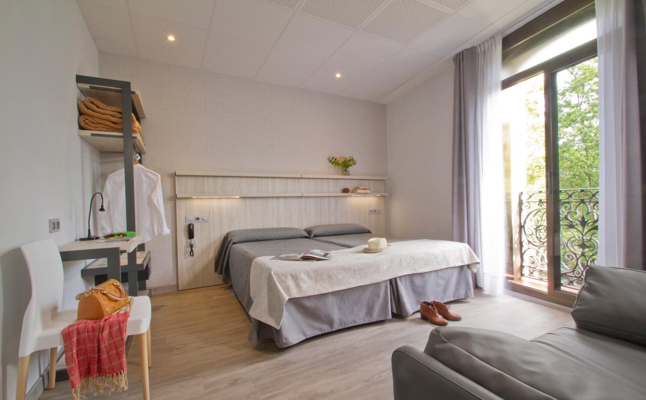 Hostal Benidorm 4600309 — Ciutat Vella