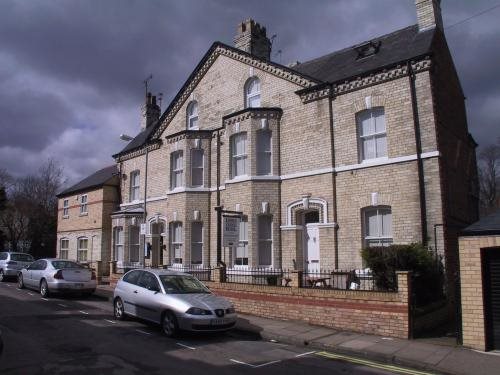 Linden Lodge — 4-Star Luxury Hotel in York, United Kingdom