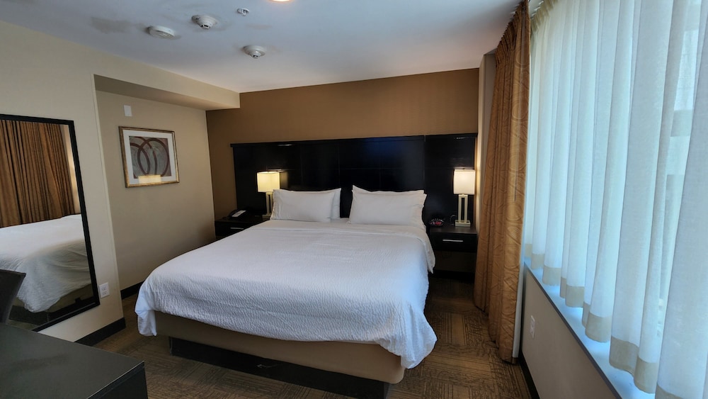 Staybridge Suites Denver Downtown by IHG - photo 33