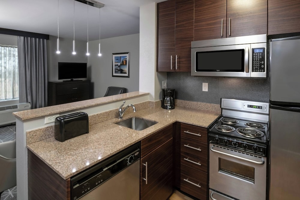 TownePlace Suites Providence North Kingstown - photo 7
