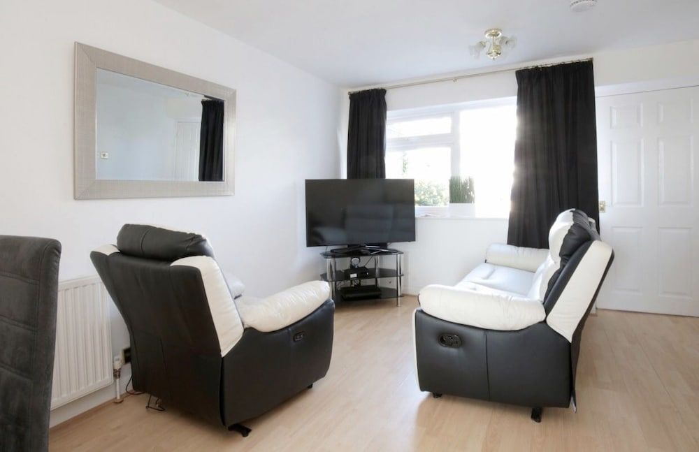 Arma Short Stays Turner Close — 4-Star Luxury Hotel in Oxford, United Kingdom