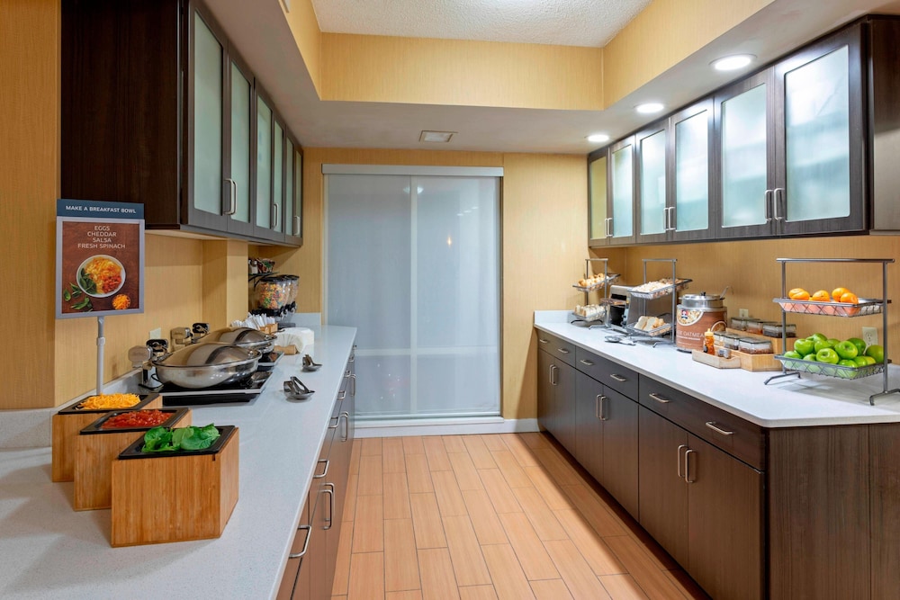 SpringHill Suites by Marriott Rochester Mayo Clinic St Marys - photo 29