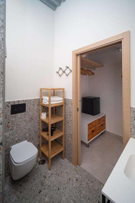 Apartamentos Alcoba 13 — 4-Star Luxury Hotel in Sanlucar De Barrameda, Spain