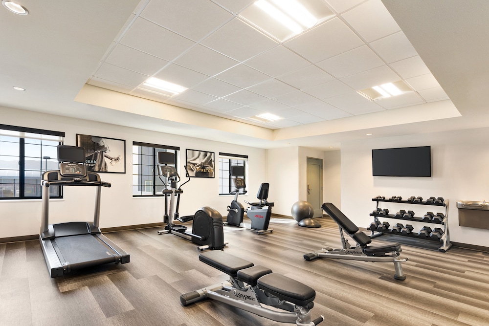 Staybridge Suites Colorado Springs NE Powers by IHG - photo 20
