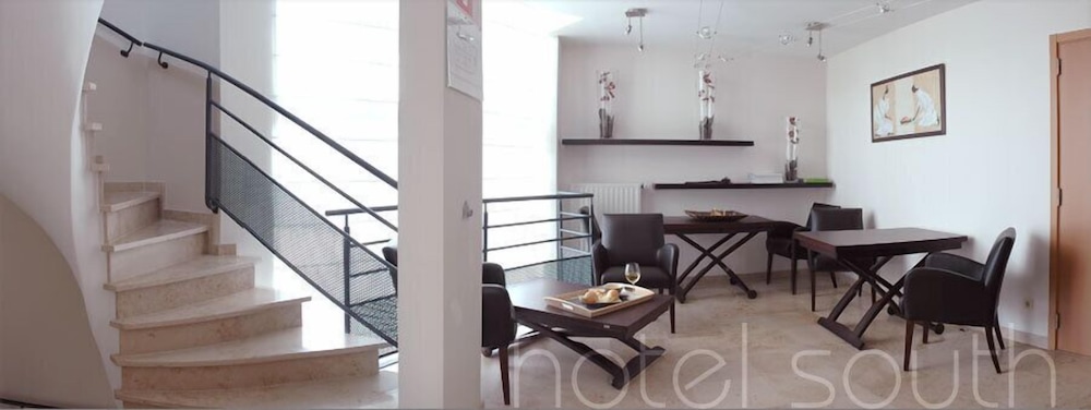 Hotel South Charleroi Airport — hotel in Charleroi