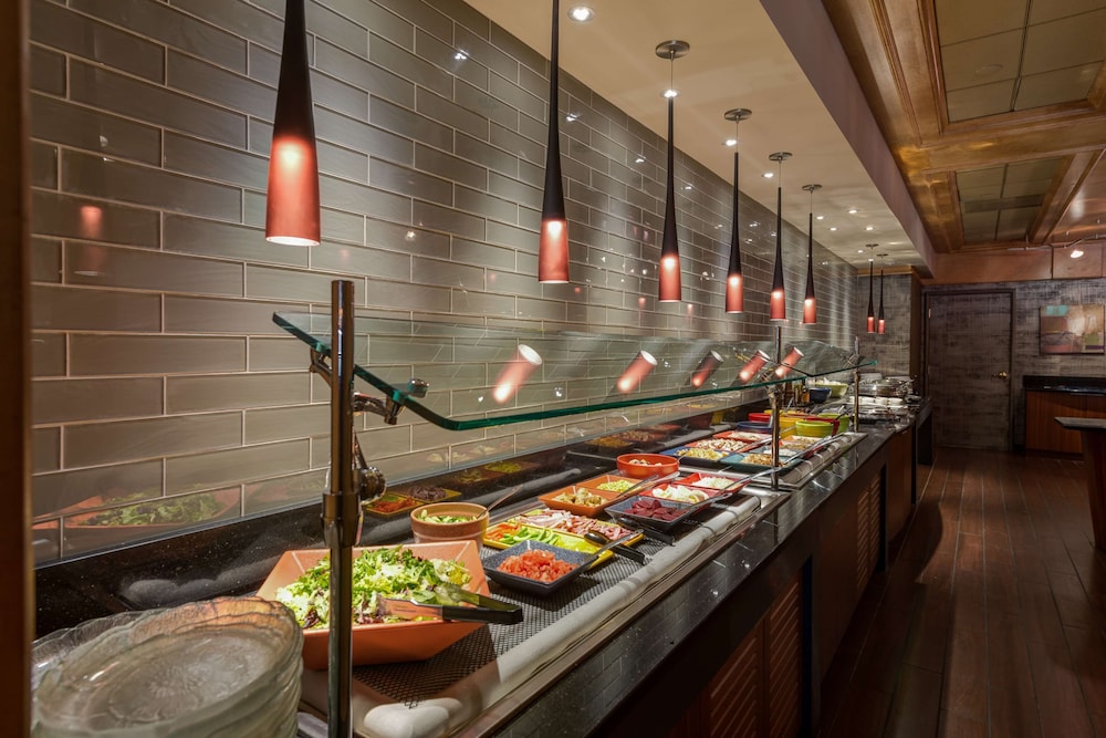 DoubleTree by Hilton Akron Fairlawn - photo 46