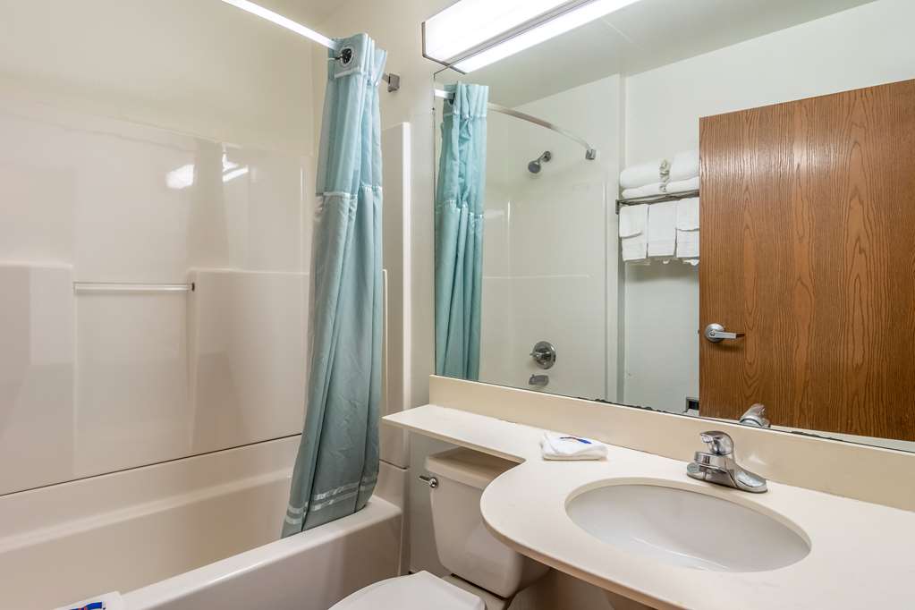 Motel 6 Chattanooga Downtown - photo 19