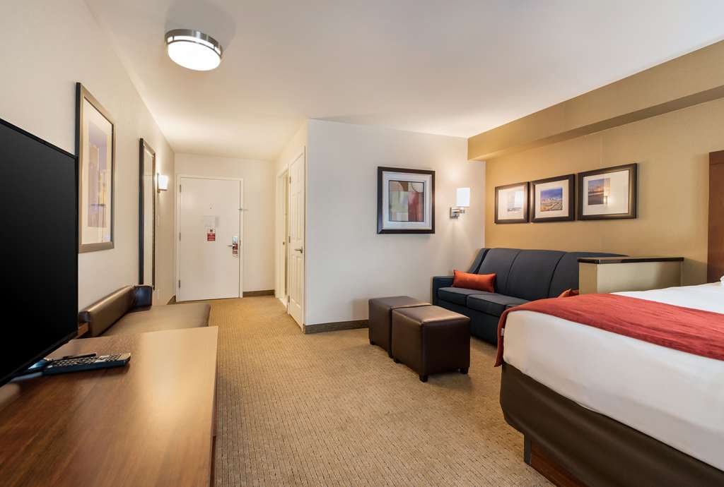 Comfort Suites Atlantic City North - photo 15