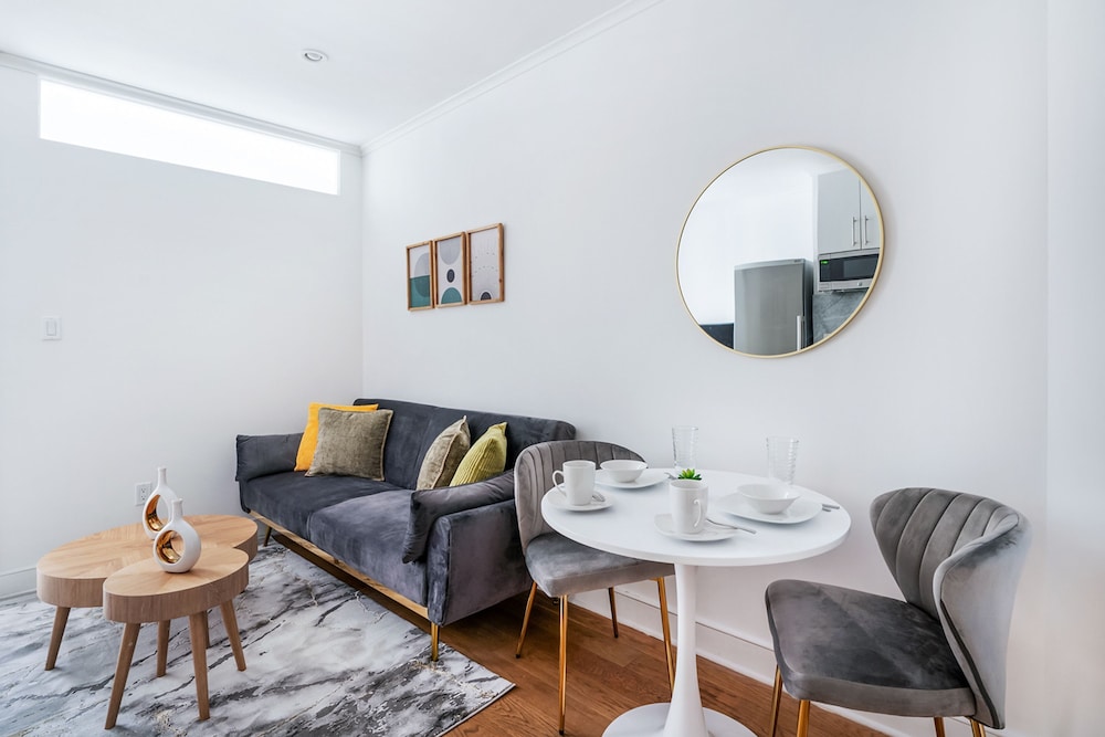 1 BR Gem in Prime Location of NYC — 4-Star Luxury Hotel in New York City, United States