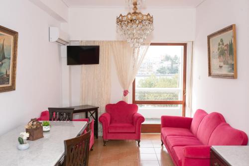 Gdsuites — 4-Star Luxury Hotel in Chalkida, Greece