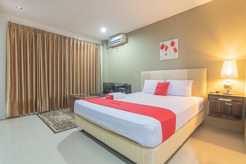 RedDoorz Plus near Sepinggan Airport 3 Balikpapan in Balikpapan, Indonesia