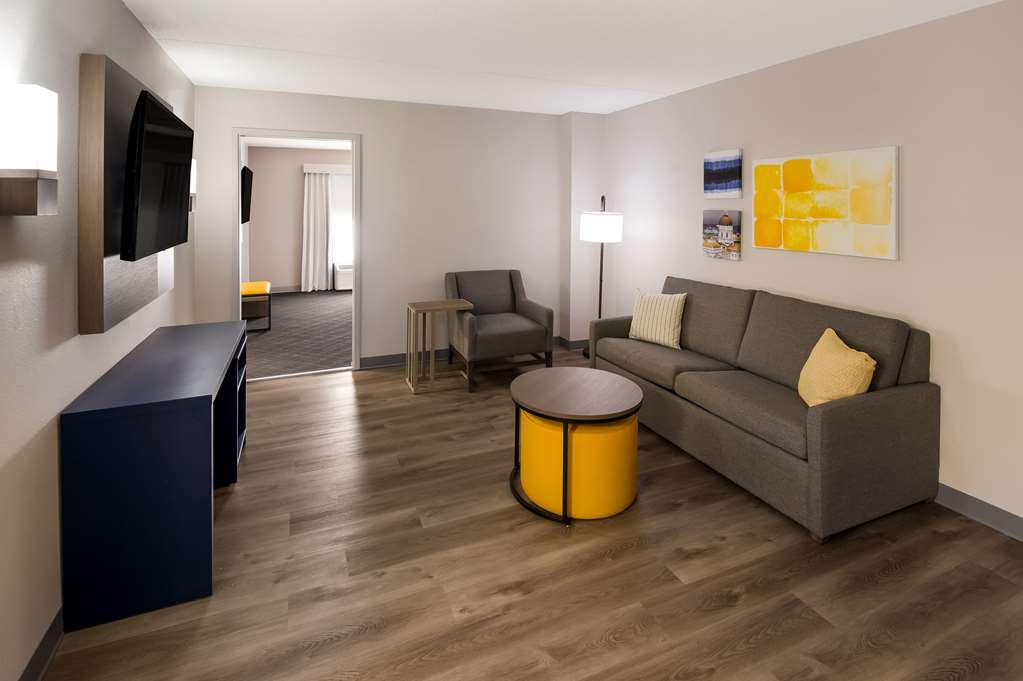 Comfort Inn & Suites Fishers Indianapolis - photo 34