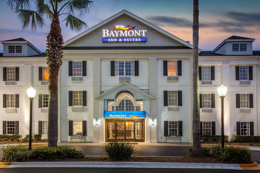 Baymont by Wyndham Jacksonville Butler Blvd - photo 2